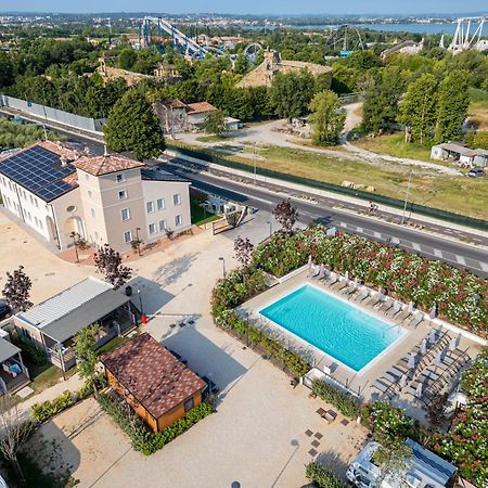 I Campi Wine Relais Hotel Ronchi  Exterior photo